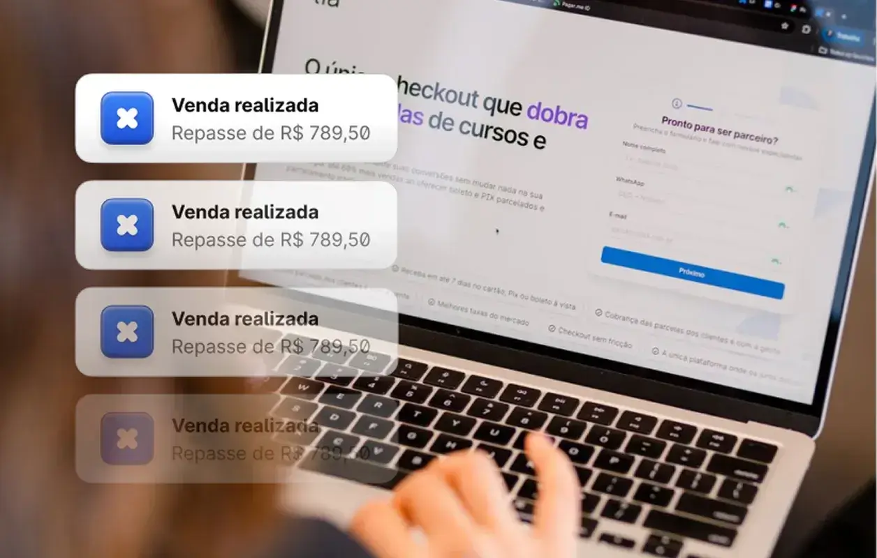Time da Lia reunido no escritório em São José dos Campos
